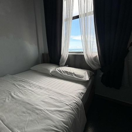 The Room Inn - Pasir Panjang Kampung Kuala Besut Exterior photo